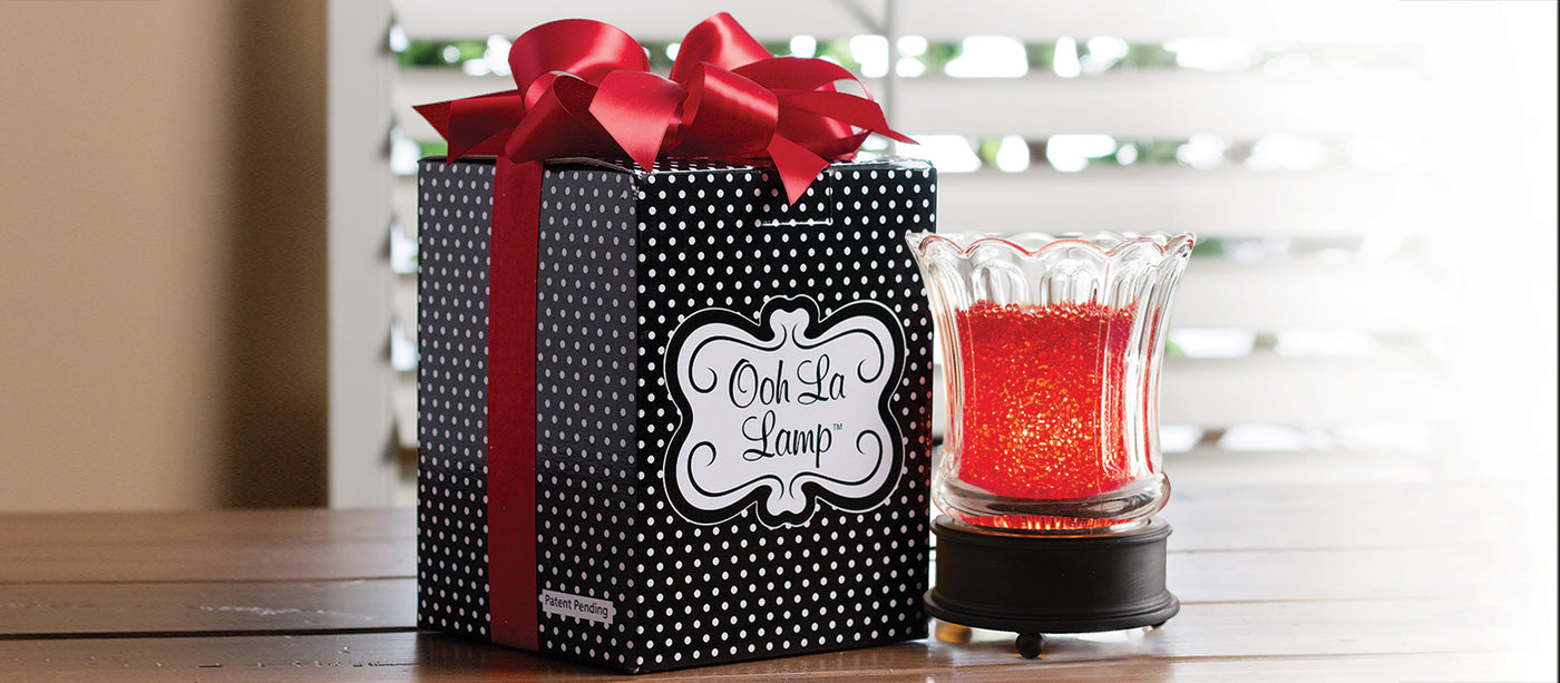 NEW ITEM ALERT- OOH LA LAMP SET WITH ONE  12 oz  POUCH OF AROMA CRYSTALS